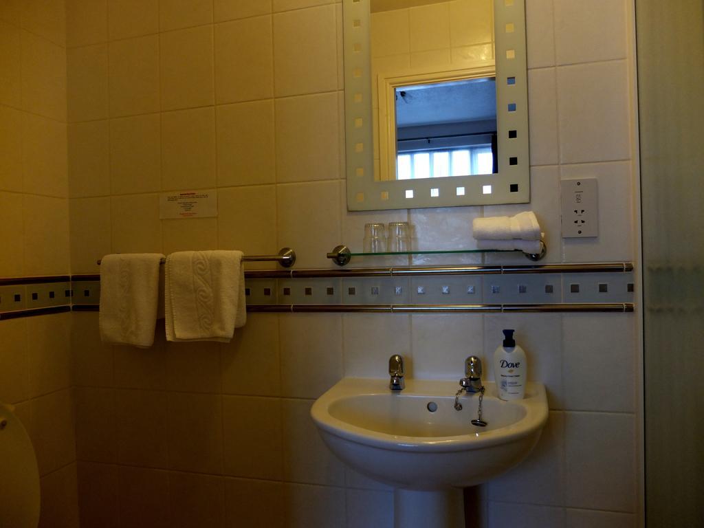 Meadowcroft Guest House Windermere Oda fotoğraf